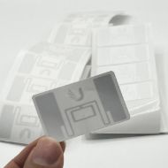 لیبل RFID یک‌بار مصرف چسب‌دار